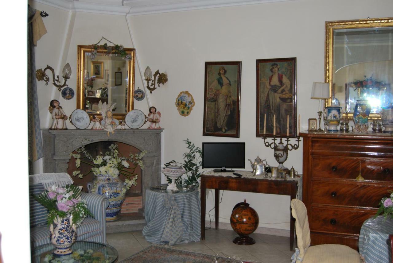 Bed and Breakfast Casa Pontecorvi Velletri Exterior foto
